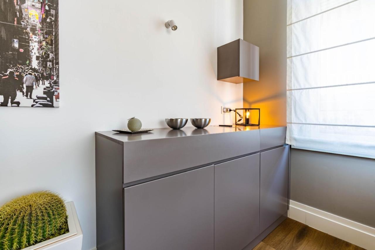 Ad Maiora Boutique Suite Napels Buitenkant foto