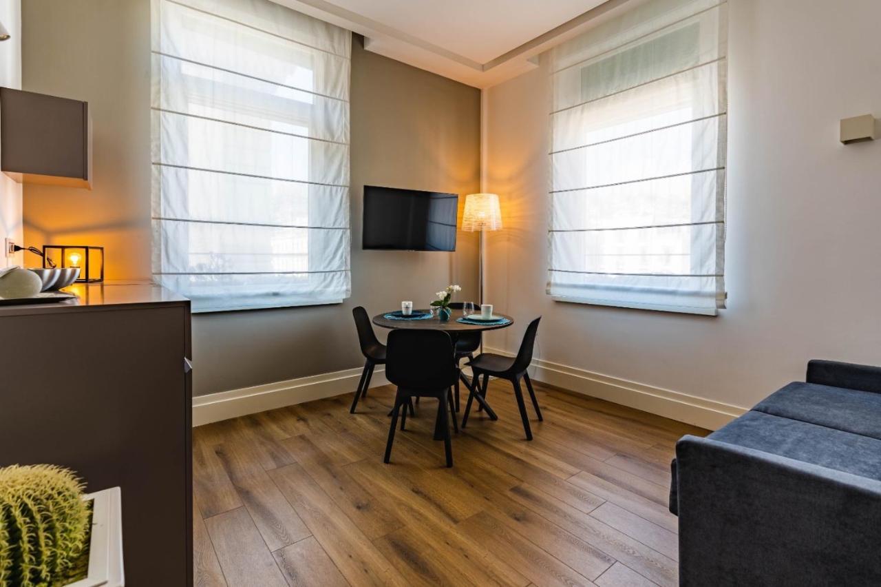 Ad Maiora Boutique Suite Napels Buitenkant foto