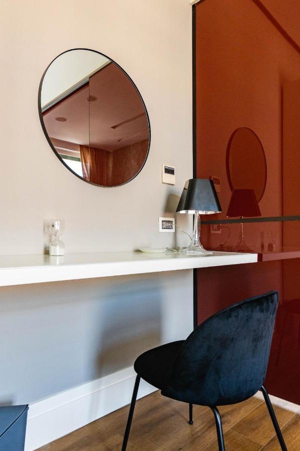 Ad Maiora Boutique Suite Napels Buitenkant foto