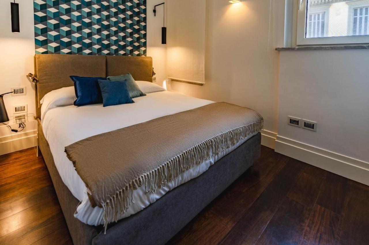 Ad Maiora Boutique Suite Napels Buitenkant foto