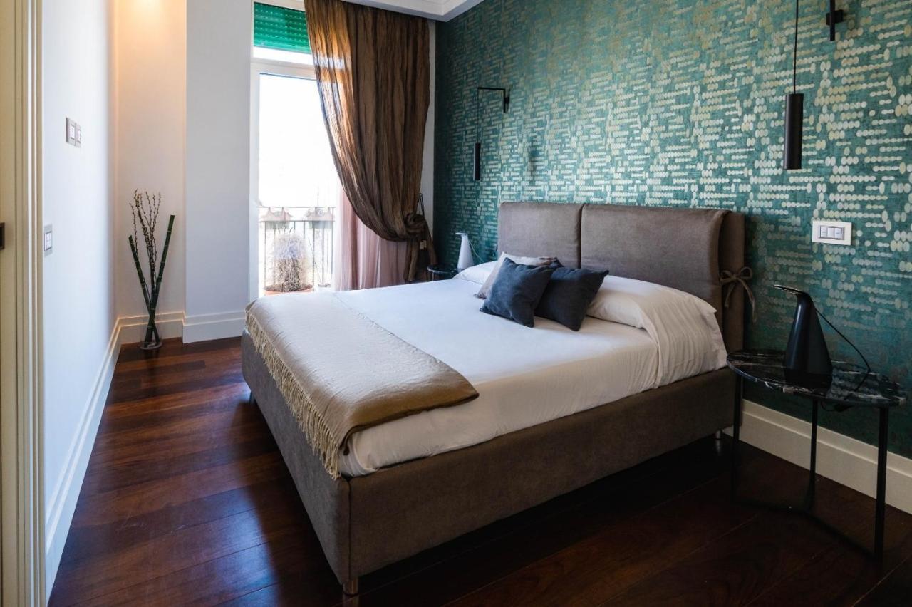 Ad Maiora Boutique Suite Napels Buitenkant foto