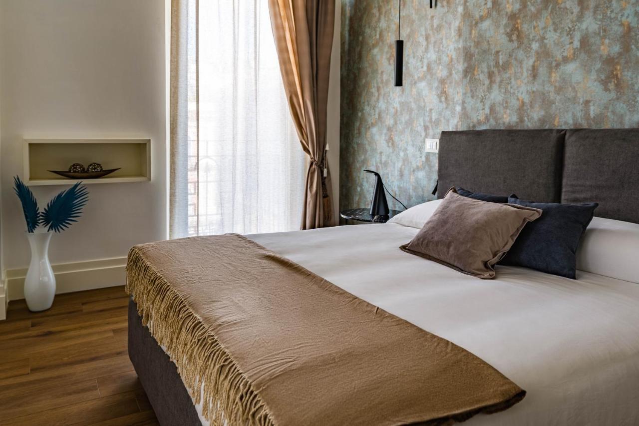 Ad Maiora Boutique Suite Napels Buitenkant foto